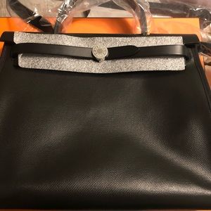 *SOLD* BNIB HERMES HERBAG Toile HBerline Vache Hunter Herbag Zip PM 31 Black